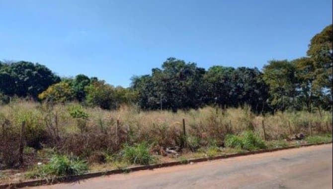 Foto 1 de 6: Terreno em leilão em Aparecida De Goiânia - GO — Terreno 360 m² (Lt. 04 da Qd. 07) - Parque Flamboyant - Aparecida de Goiânia - GO