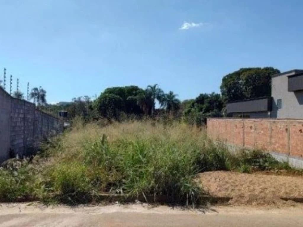 Foto 4 de 7: Terreno em leilão em Aparecida De Goiânia - GO — Terreno 556 m² (Lt. 09 da Qd. 07) - Parque Flamboyant - Aparecida de Goiânia - GO