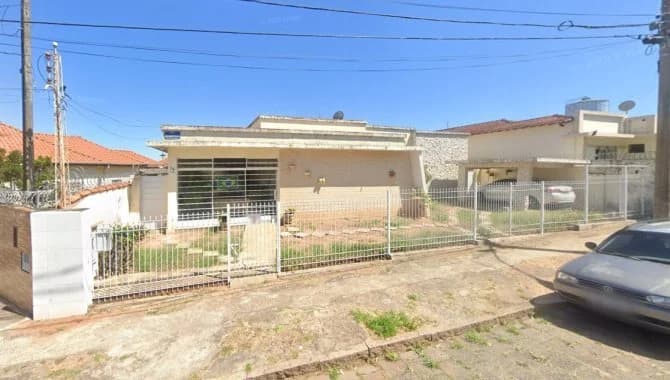 Foto 1 de 10: Casa em leilão em Garça - SP — Casa 270 m² - Williams - Garça - SP