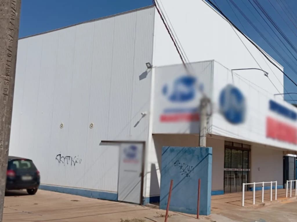 Foto 6 de 6: Comercial em leilão em Nova Andradina - MS — Imóvel Comercial e Residencial 800 m² - Centro - Nova Andradina - MS