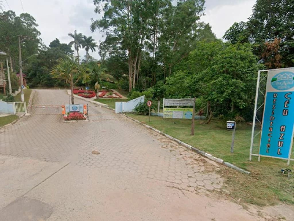 Foto 2 de 3: Terreno em leilão em Mairiporã - SP — Direitos sobre Terreno 730 m² (Loteamento Recanto Céu Azul) - Pirucaia - Mairiporã - SP
