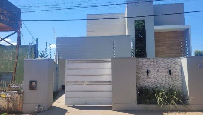 Foto 1 de 15: Casa em leilão em Poconé - MT — Casa 220 m² - Centro - Poconé - MT