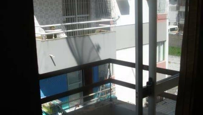 Foto 9 de 21: Apartamento em leilão em Jaboatão Dos Guararapes - PE — Apartamento 56 m² (Unid. 203) - Candeias - Jaboatão dos Guararapes - PE