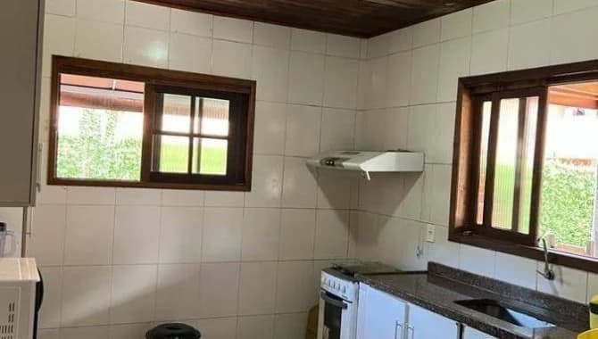 Foto 9 de 15: Casa em leilão em Caraguatatuba - SP — Casa 191 m² - Tabatinga - Caraguatatuba - SP