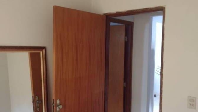Foto 13 de 27: Casa em leilão em Santa Helena De Goiás - GO — Casa 304 m² - Centro - Santa Helena de Goiás - GO