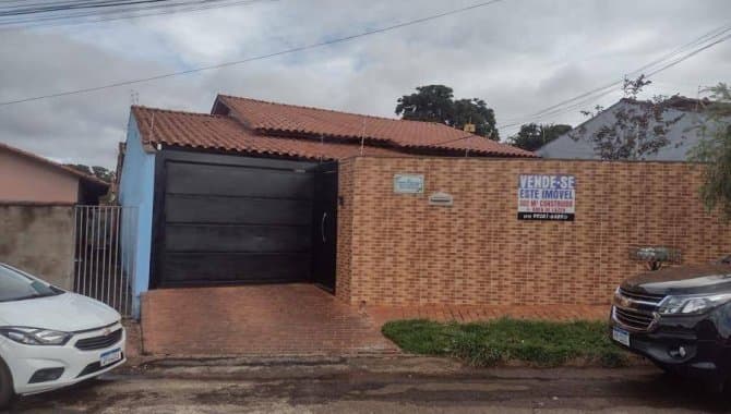 Foto 6 de 27: Casa em leilão em Santa Helena De Goiás - GO — Casa 304 m² - Centro - Santa Helena de Goiás - GO