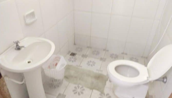 Foto 9 de 19: Casa em leilão em Lorena - SP — Casa 306 m² - Vila Zélia - Lorena - SP