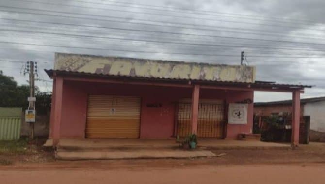 Comercial em leilão em Guajará-mirim - RO — Imóvel Comercial e Residencial 186 m² - Guajará-Mirim-RO - Av. Dr. Lewerger, 4823 - Próspero