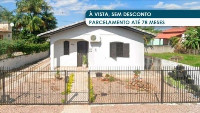 Foto 1 de 6: Casa em leilão em Criciúma - SC — Casa em Terreno de 325 m² - Rio Maina - Criciúma - SC