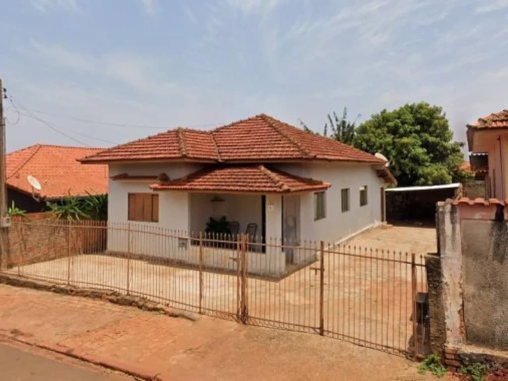 Foto 3 de 3: Casa em leilão em Chavantes - SP — Casa 91 m² - Centro - Chavantes - SP