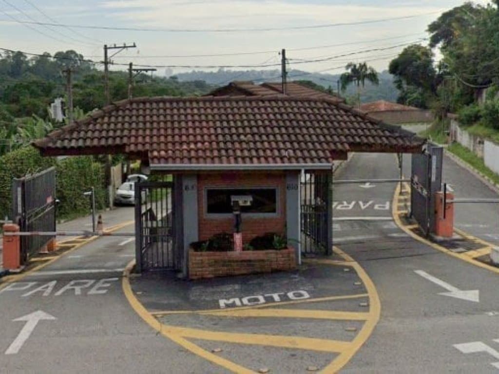 Foto 5 de 6: Casa em leilão em Cotia - SP — Casa em Condomínio 322 m² (área total) - Granja Viana II - Cotia - SP