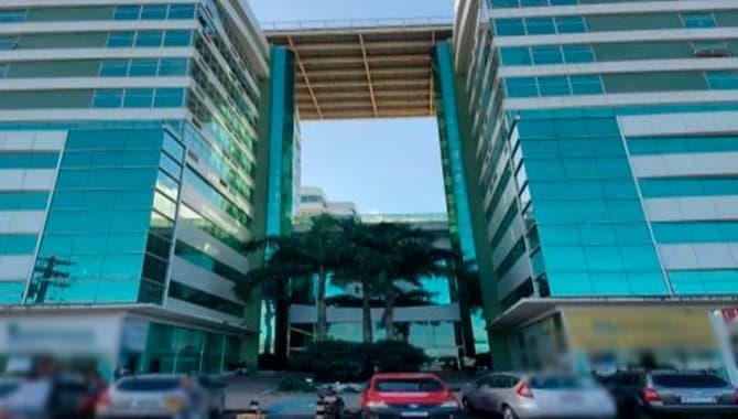 Foto 1 de 2: Comercial em leilão em Itaboraí - RJ — Loja 70 m² - Itaboraí-RJ - Av. 22 de Maio, 6.331 - Loja. 154 - Centro