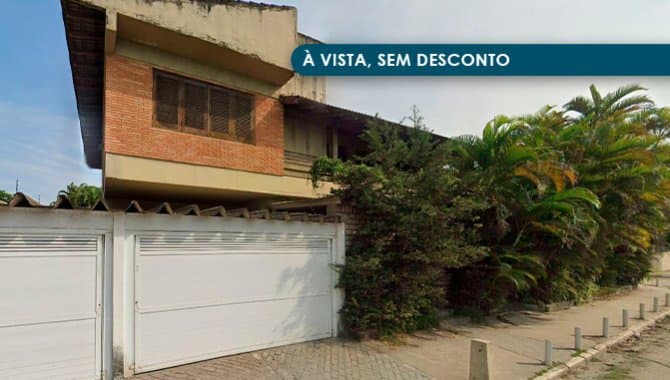 Foto 1 de 3: Casa em leilão em Guarujá - SP — Casa 505 m² - Balneário Praia do Pernambuco - Guarujá - SP