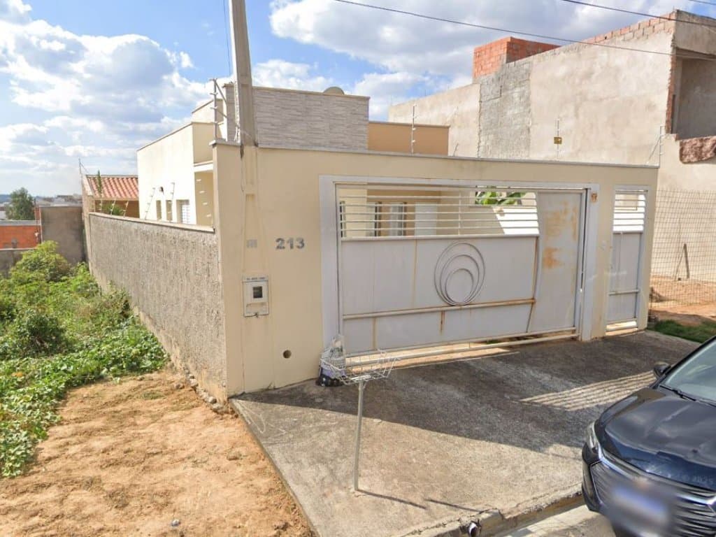 Foto 2 de 3: Casa em leilão em Indaiatuba - SP — Casa 73 m² - Parque Residencial Sabiás - Indaiatuba - SP