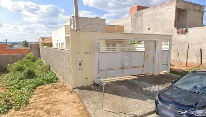 Foto 1 de 3: Casa em leilão em Indaiatuba - SP — Casa 73 m² - Parque Residencial Sabiás - Indaiatuba - SP
