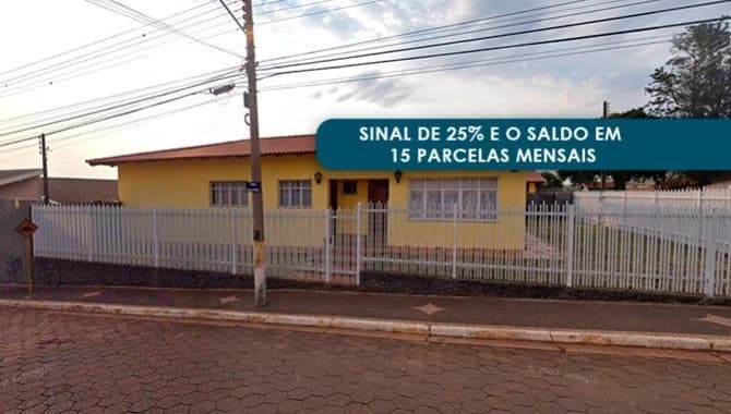 Foto 1 de 6: Casa em leilão em Arandu - SP — Domínio Útil sobre Casa 344 m² - Centro - Arandu - SP
