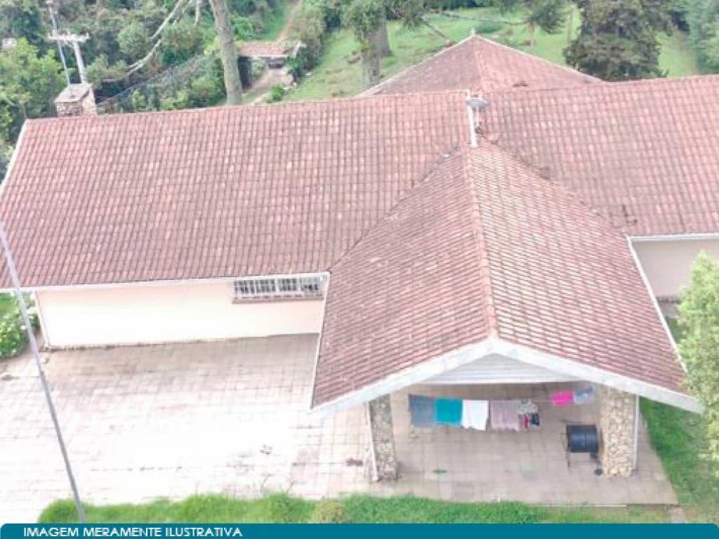 Foto 11 de 12: Casa em leilão em Campos Do Jordão - SP — Casa e Terreno 2.224 m² - São Francisco - Campos do Jordão - SP