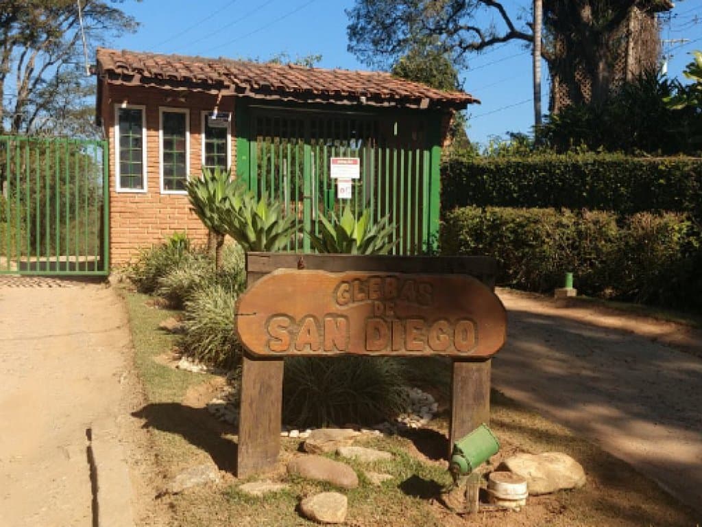 Foto 2 de 8: Area Rural em leilão em Itatiba - SP — Área de 2.869 m² - Condomínio Glebas de San Diego - Itatiba - SP