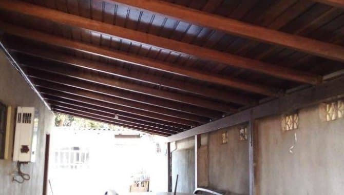 Foto 5 de 13: Casa em leilão em Porto Alegre - RS — Casa, Padrão, 0 Vaga(S) de Garagem