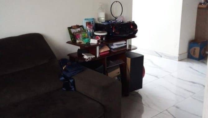 Foto 4 de 13: Casa em leilão em Porto Alegre - RS — Casa, Padrão, 0 Vaga(S) de Garagem