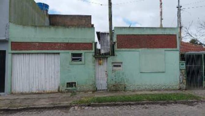 Foto 2 de 17: Casa em leilão em Rio Grande - RS — Casa, Padrão, 1 Vaga(S) de Garagem
