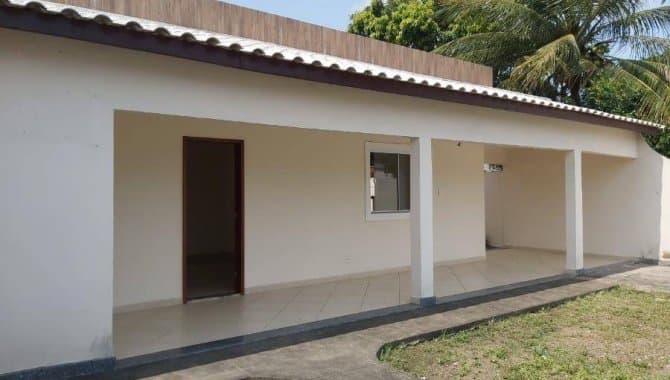 Foto 7 de 16: Casa em leilão em Campos Dos Goytacazes - RJ — Casa, Padrão, 0 Vaga(S) de Garagem