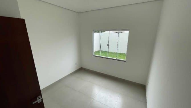 Foto 11 de 16: Casa em leilão em Sinop - MT — Casa, Padrão, 1 Vaga(S) de Garagem