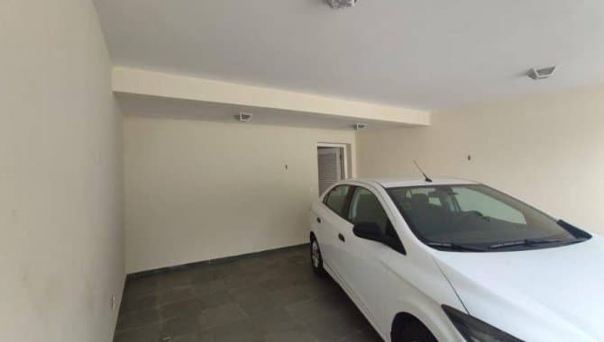 Foto 10 de 27: Casa em leilão em Londrina - PR — Casa, Padrão, 1 Vaga(S) de Garagem