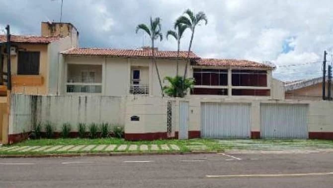 Foto 3 de 27: Casa em leilão em Londrina - PR — Casa, Padrão, 1 Vaga(S) de Garagem