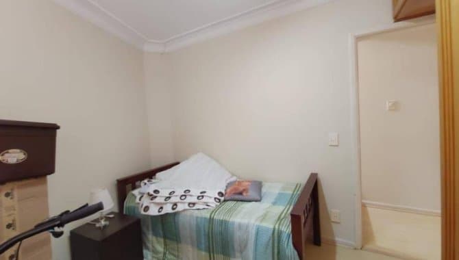 Foto 9 de 27: Casa em leilão em Londrina - PR — Casa, Padrão, 1 Vaga(S) de Garagem