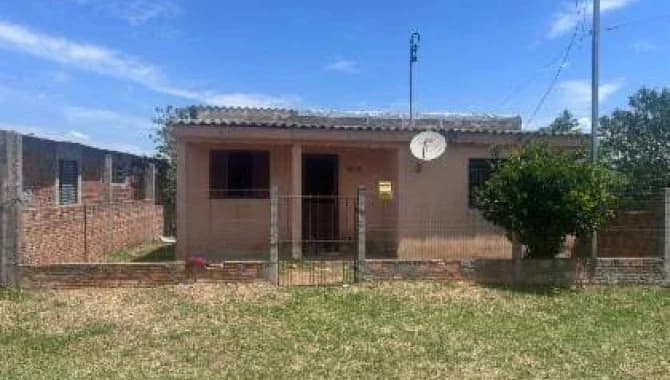 Casa em leilão em Santana Do Livramento - RS — Casa 38 m² - Parque São José - Santana do Livramento - RS