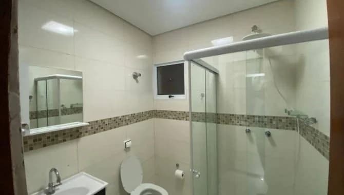 Foto 5 de 22: Casa em leilão em Araras - SP — Casa, Padrão, 1 Vaga(S) de Garagem