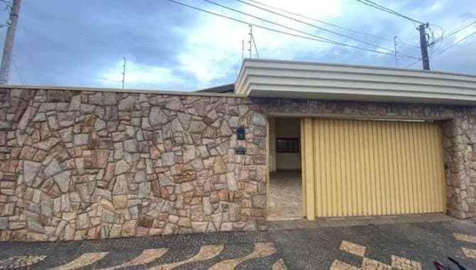 Foto 1 de 22: Casa em leilão em Araras - SP — Casa, Padrão, 1 Vaga(S) de Garagem