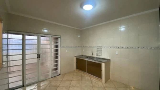Foto 13 de 22: Casa em leilão em Araras - SP — Casa, Padrão, 1 Vaga(S) de Garagem