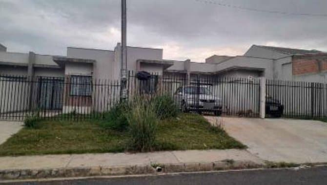 Foto 3 de 14: Casa em leilão em Ponta Grossa - PR — Casa, em Condomínio, 0 Vaga(S) de Garagem