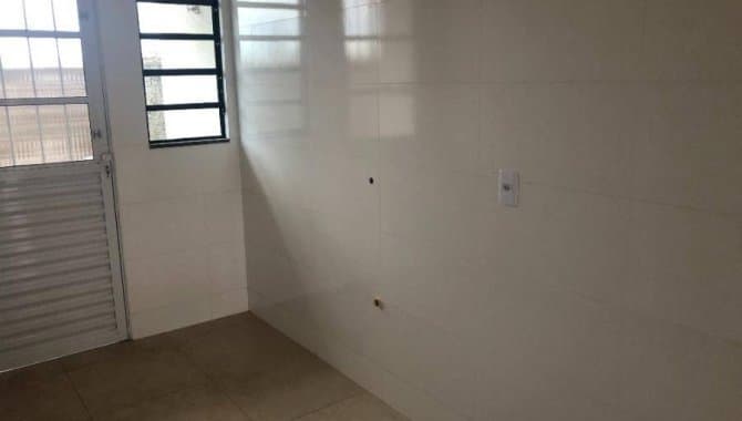Foto 10 de 14: Casa em leilão em Ponta Grossa - PR — Casa, em Condomínio, 0 Vaga(S) de Garagem