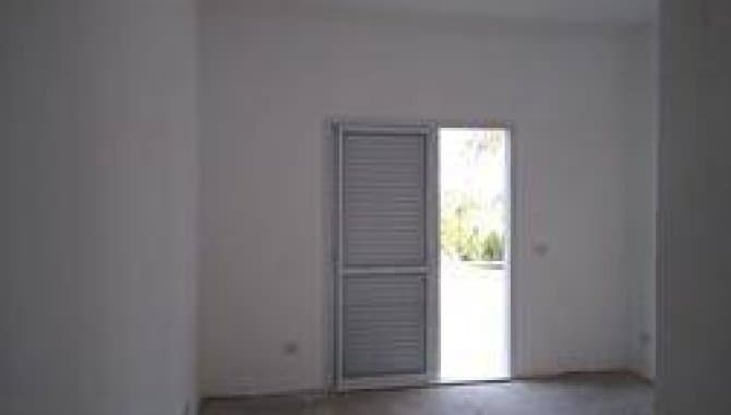 Foto 10 de 22: Casa em leilão em Vargem Grande Paulista - SP — Casa, em Condomínio, 1 Vaga(S) de Garagem