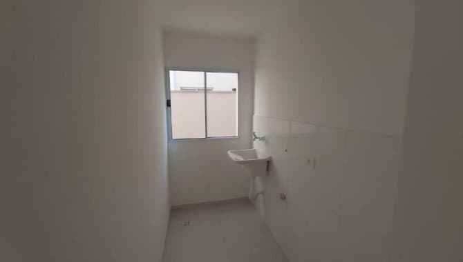 Foto 10 de 13: Apartamento em leilão em Poá - SP — Apartamento, Padrão, 2 Vaga(S) de Garagem