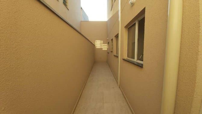 Foto 4 de 13: Apartamento em leilão em Poá - SP — Apartamento, Padrão, 2 Vaga(S) de Garagem