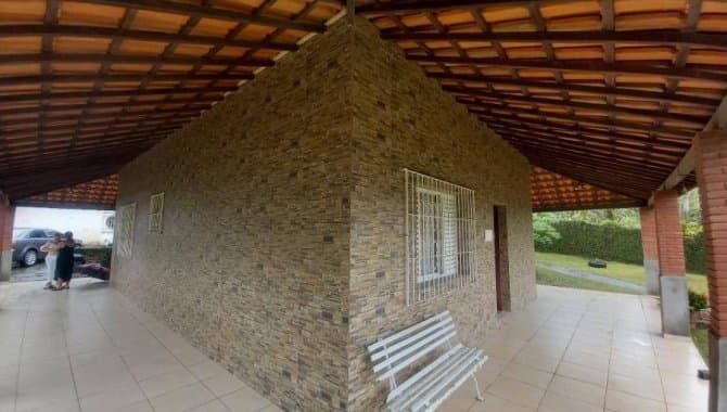 Foto 11 de 26: Casa em leilão em Santa Isabel - SP — Casa, Padrão, 0 Vaga(S) de Garagem