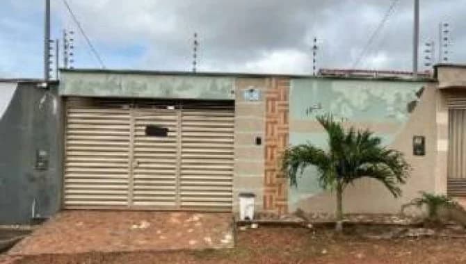 Foto 1 de 3: Casa em leilão em Altamira - PA — Casa 59 m² - Ibisa - Altamira - PA
