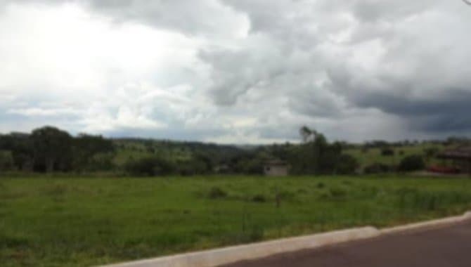 Foto 17 de 23: Terreno em leilão em Pérola - PR — Lote, Padrão, 0 Vaga(S) de Garagem