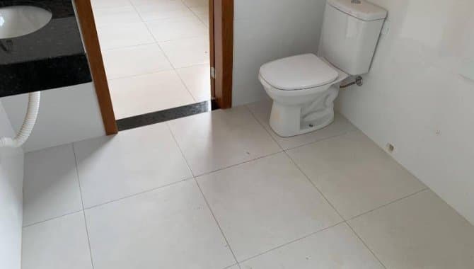 Foto 12 de 20: Casa em leilão em Cascavel - PR — Casa, em Condomínio, 1 Vaga(S) de Garagem