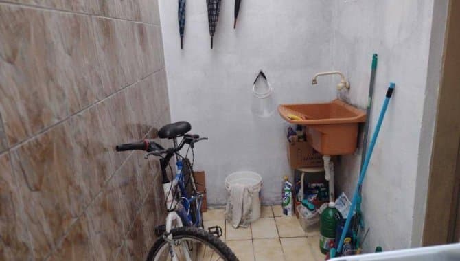 Foto 4 de 42: Casa em leilão em Pelotas - RS — Casa, Padrão, 2 Vaga(S) de Garagem