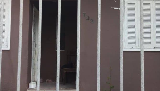 Foto 22 de 24: Casa em leilão em Porto Alegre - RS — Casa, Padrão, 1 Vaga(S) de Garagem