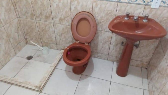 Foto 13 de 24: Casa em leilão em Porto Alegre - RS — Casa, Padrão, 1 Vaga(S) de Garagem