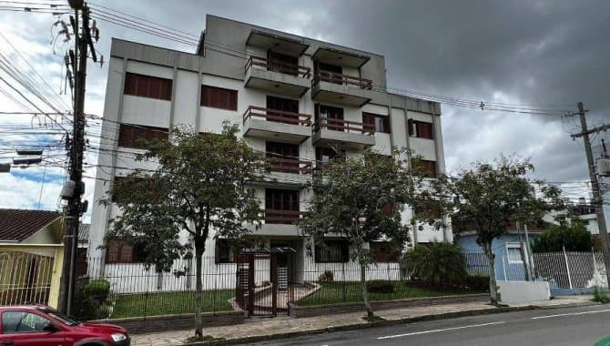 Foto 4 de 36: Apartamento em leilão em Caxias Do Sul - RS — Apartamento, Padrão, 1 Vaga(S) de Garagem