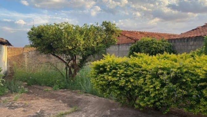 Foto 13 de 18: Casa em leilão em Bariri - SP — Casa, Padrão, 0 Vaga(S) de Garagem