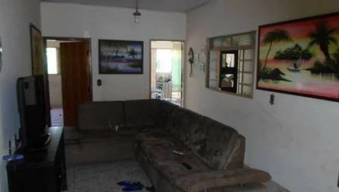 Foto 5 de 19: Casa em leilão em Ipuã - SP — Casa, Padrão, 1 Vaga(S) de Garagem