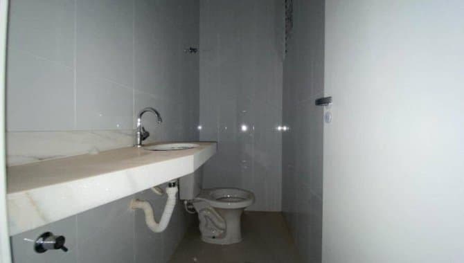 Foto 30 de 34: Apartamento em leilão em Pereira Barreto - SP — Apartamento, Padrão, 2 Vaga(S) de Garagem